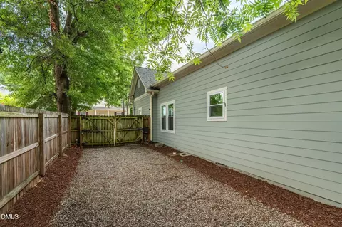 Exterior - 205 Dowd St, Durham, NC 27701 photo 14 of 15