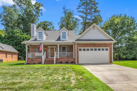 103 Somerset Ct, Mebane, NC 27302