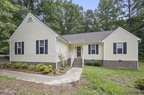 235 Cherrylaurel Dr, Youngsville, NC 27596