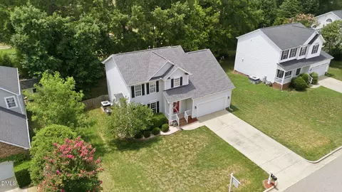 107 Gratiot Dr, Morrisville, NC 27560