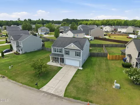 View/Area - 687 Botanical Ct, Bunnlevel, NC 28323 photo 5 of 7