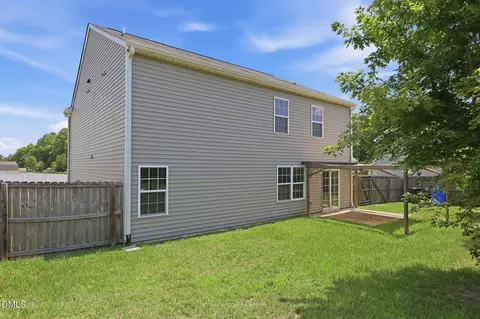 Exterior - 687 Botanical Ct, Bunnlevel, NC 28323 photo 5 of 10
