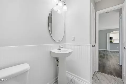 Bath - 687 Botanical Ct, Bunnlevel, NC 28323 photo 1 of 2