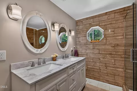 Bath - 105 Redwing Ln, Moncure, NC 27559 photo 2 of 3