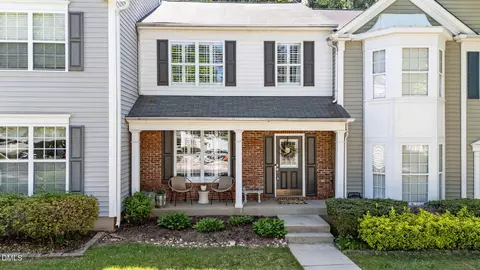 4252 Vienna Crest Dr, Raleigh, NC 27613