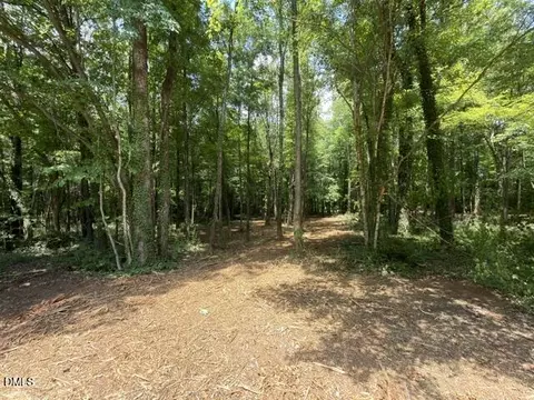 602 W Main St, Gibsonville, NC 27249