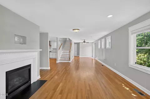 Living - 103 Chestnut St, Durham, NC 27707 photo 8 of 11