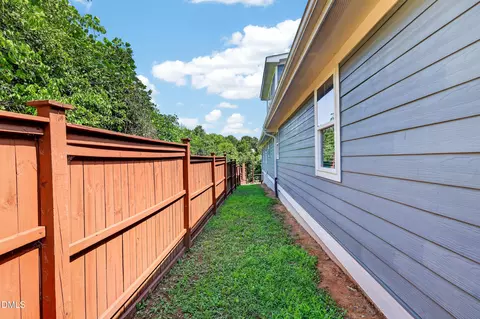 Exterior - 103 Chestnut St, Durham, NC 27707 photo 15 of 17