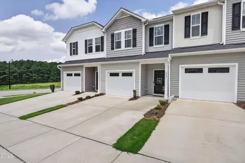 438 Leighann Ridge Ln, Rolesville, NC 27571
