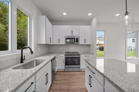 Kitchen - 2002 B Riddle Rd, Durham, NC 27713 photo 6 of 6