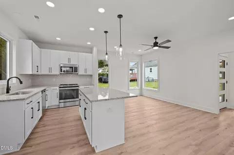 Kitchen - 2002 B Riddle Rd, Durham, NC 27713 photo 1 of 6