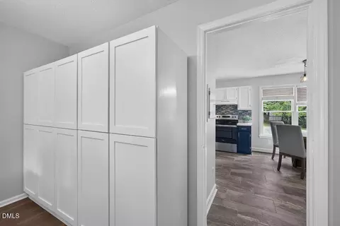 Entry Way - 3 Big Bluff Pl, Durham, NC 27712 photo 4 of 7