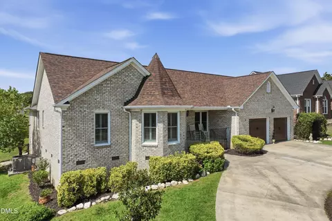 515 Wildwood Ln, Graham, NC 27253