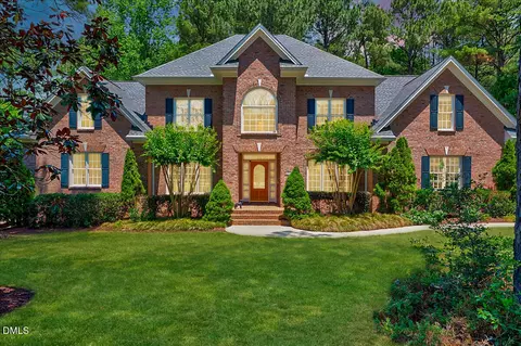 8505 Davishire Dr, Raleigh, NC 27615