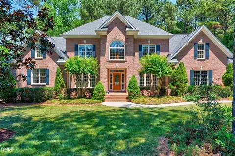 8505 Davishire Dr, Raleigh, NC 27615