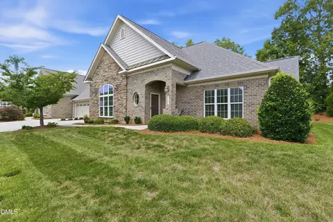 5424 Ggo Dr, Greensboro, NC 27406