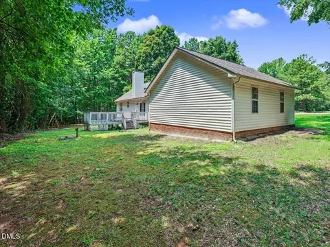829 Rainer Ct, Garner, NC 27529 photo 17