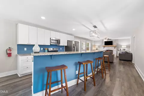 Kitchen - 1002 E Maplewood Dr, Benson, NC 27504 photo 7 of 8