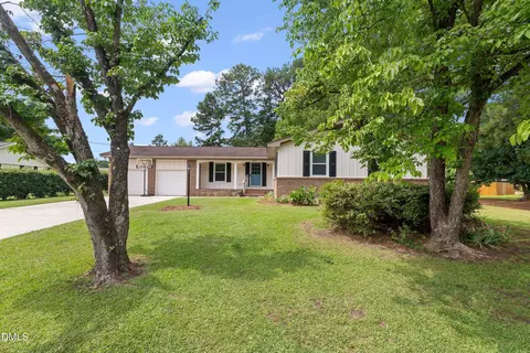 Exterior - 1002 E Maplewood Dr, Benson, NC 27504 photo 2 of 16