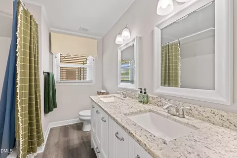 Bath - 1002 E Maplewood Dr, Benson, NC 27504 photo 1 of 3