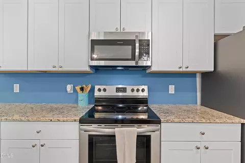 Kitchen - 1002 E Maplewood Dr, Benson, NC 27504 photo 4 of 8