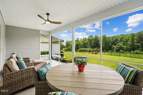 15 Whirlaway St, Clayton, NC 27520