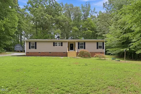 129 Sourwood Ln, Hurdle Mills, NC 27541