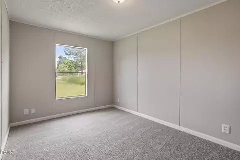 Bedroom - 149 Woodvalley Dr, Erwin, NC 28339 photo 3 of 4