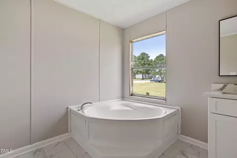 Bath - 149 Woodvalley Dr, Erwin, NC 28339 photo 3 of 4