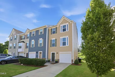 462 Brier Summit Pl, Durham, NC 27703