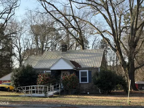 921 Chalk Level Rd, Durham, NC 27704 photo 4