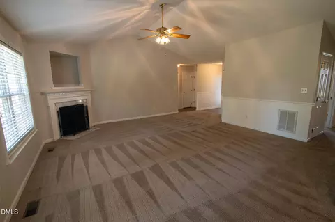 Living - 20 Boardwalk Ave, Benson, NC 27504 photo 4 of 6