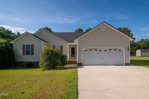 20 Boardwalk Ave, Benson, NC 27504