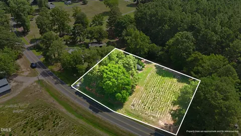 8000 Lockleair Rd, Zebulon, NC 27597