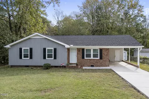 1509 Woodard St, Raleigh, NC 27610
