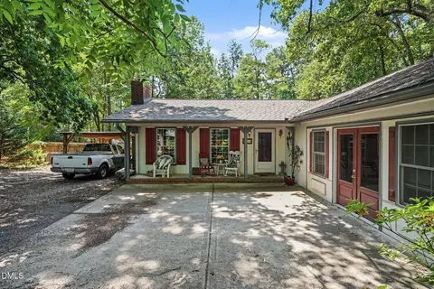 7316 Fox Rd, Raleigh, NC 27616