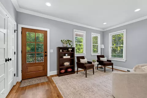 Entry Way - 1433 Nottingham Rd, Raleigh, NC 27607 photo 6 of 7
