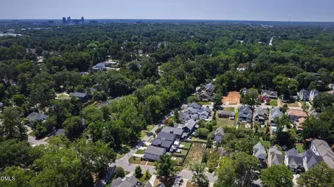 View/Area - 1433 Nottingham Rd, Raleigh, NC 27607 photo 6 of 9
