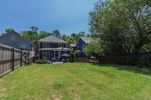 Exterior - 1433 Nottingham Rd, Raleigh, NC 27607 photo 12 of 19