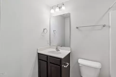 Bath - 219 Socket St, Raleigh, NC 27606 photo 3 of 4