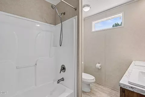 Bath - 4370 Needham Rd, Bailey, NC 27807 photo 3 of 5