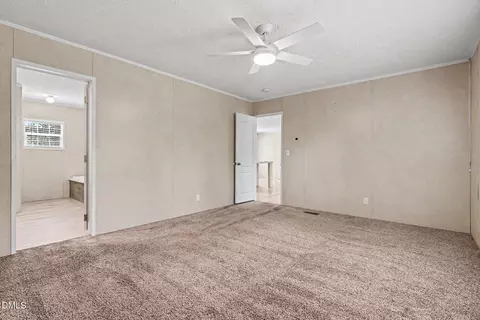 Bedroom - 4370 Needham Rd, Bailey, NC 27807 photo 1 of 4
