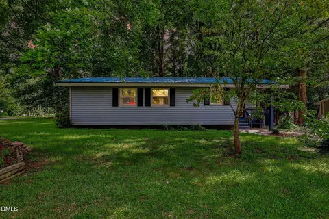 7201 Bentley Cir, Raleigh, NC 27616