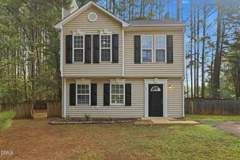 60 Holding-young Rd, Youngsville, NC 27596