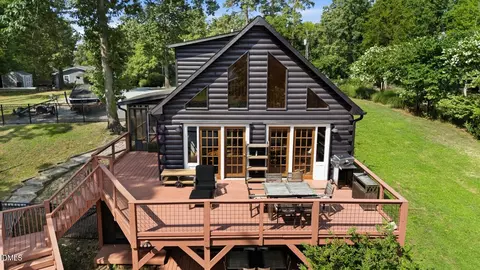 105 Deer Run Trl, Semora, NC 27343