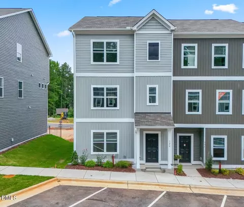 726 Orchard Vista Cir, Raleigh, NC 27606