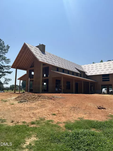 40 Bealy Farm Rd, Zebulon, NC 27597