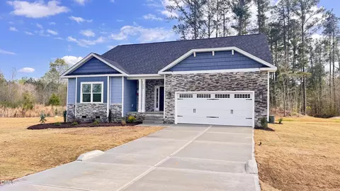 416 Galway Rd, Lillington, NC 27546