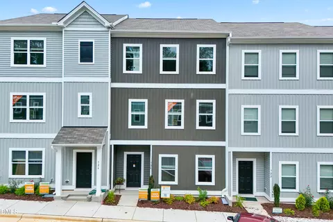 724 Orchard Vista Cir, Raleigh, NC 27606