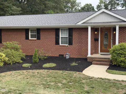 2012 S Mebane St #104, Burlington, NC 27215